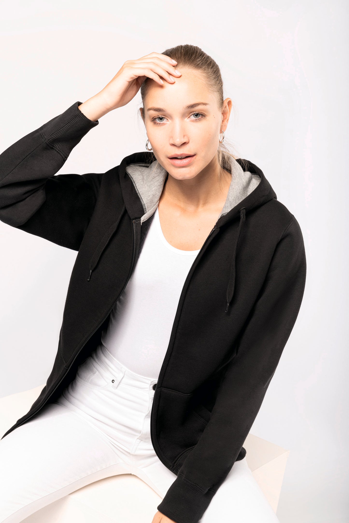 Hooded sweater met rits