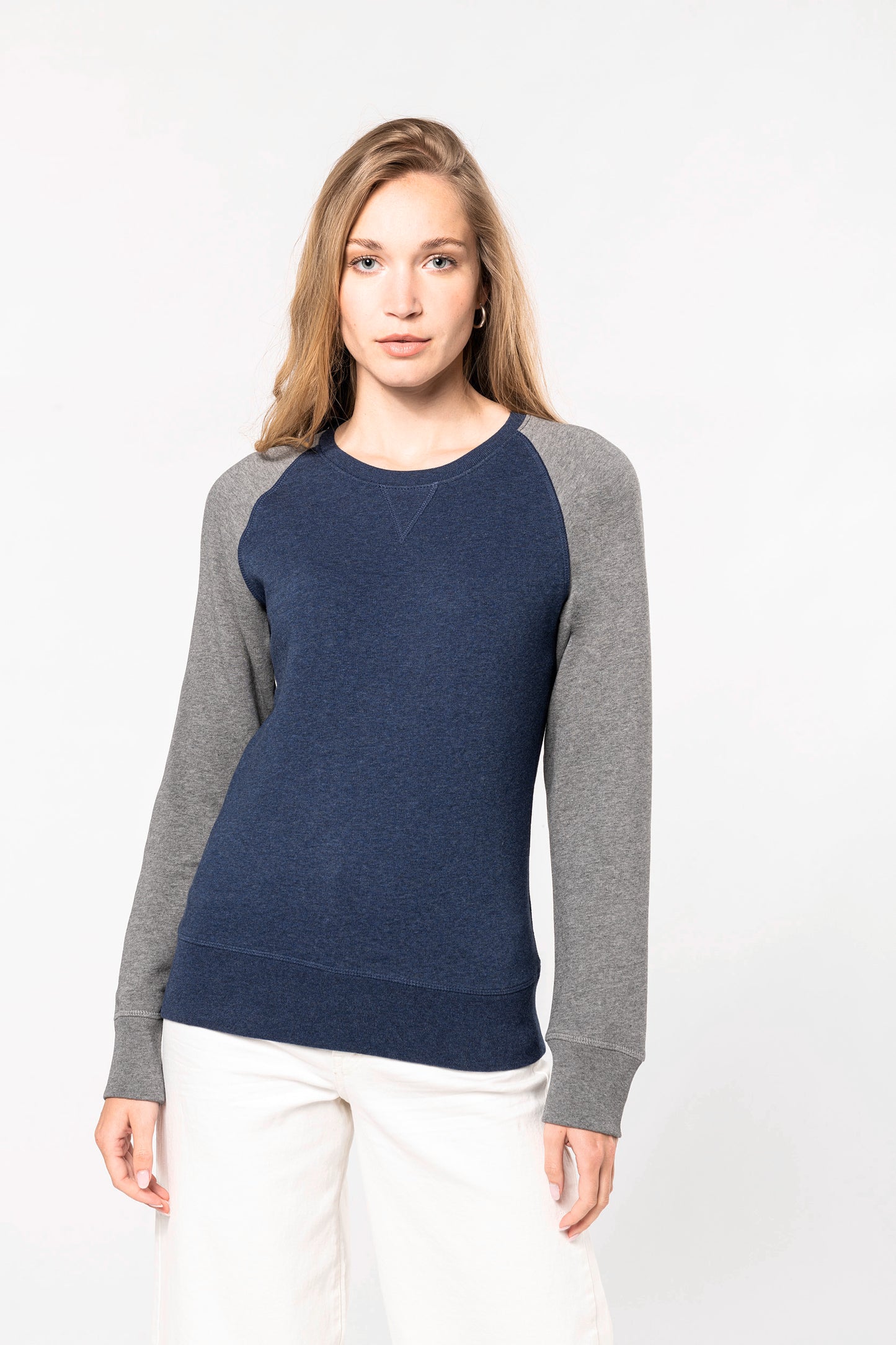 Tweekleurige damessweater BIO ronde hals raglanmouwen