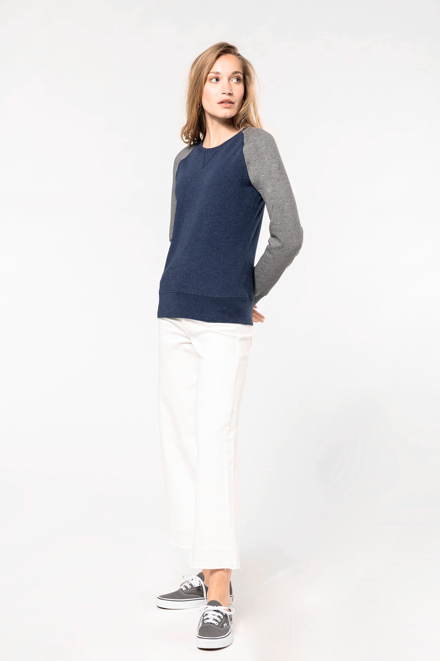 Tweekleurige damessweater BIO ronde hals raglanmouwen