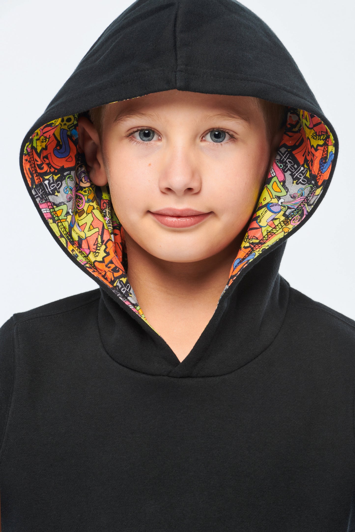 Unisex kindersweater met contrasterende capuchon met motief
