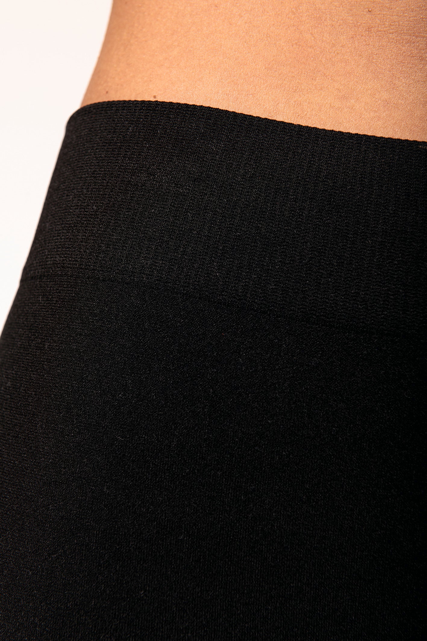 Naadloze dameslegging
