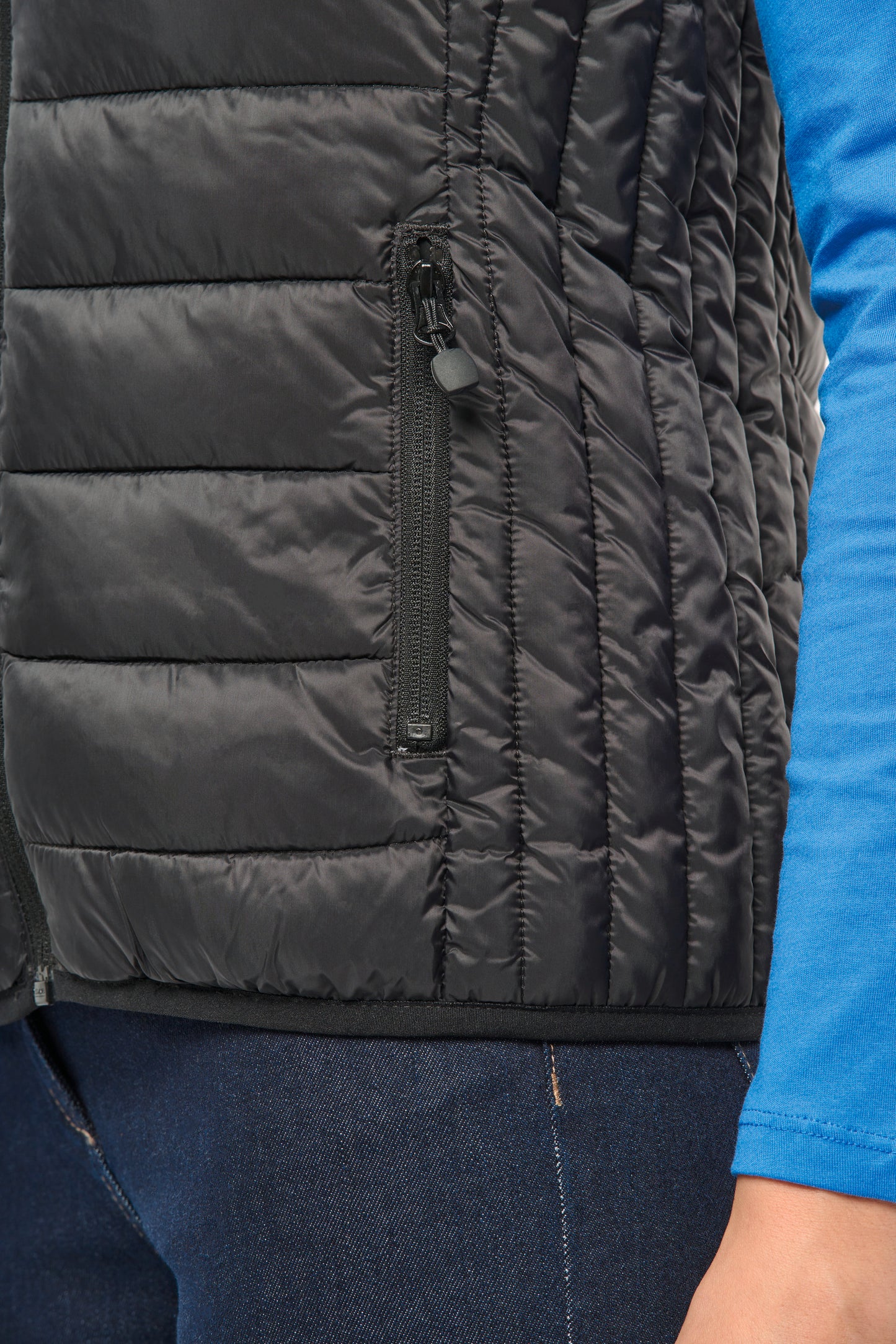 Ladies' lightweight sleeveless down jacket