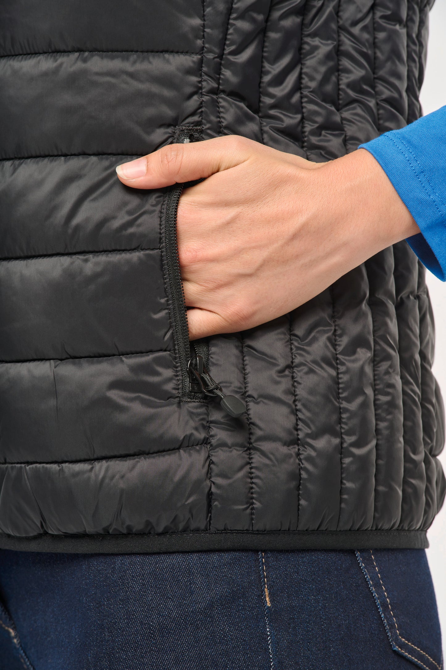 Ladies' lightweight sleeveless down jacket