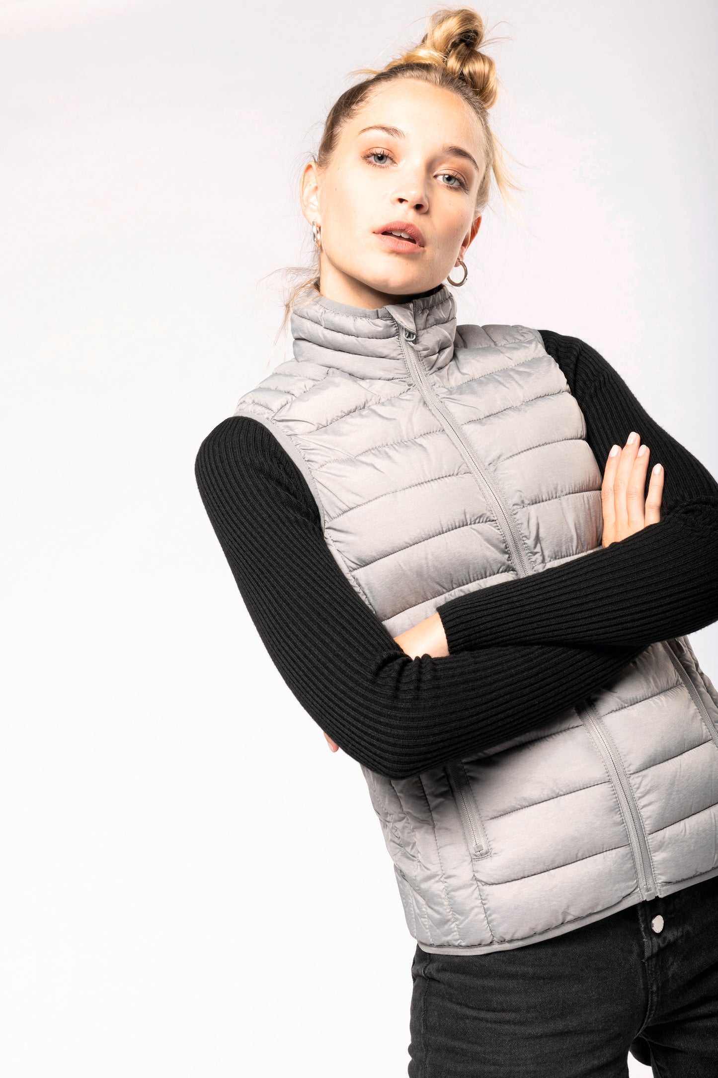 Ladies' lightweight sleeveless down jacket