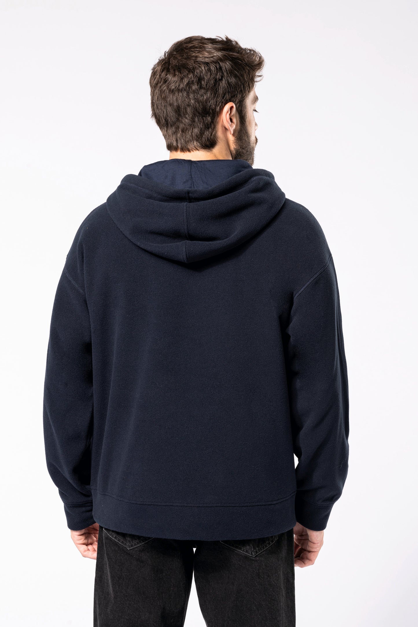 Oversized uniseks sweater met capuchon in gerecycleerd fleece