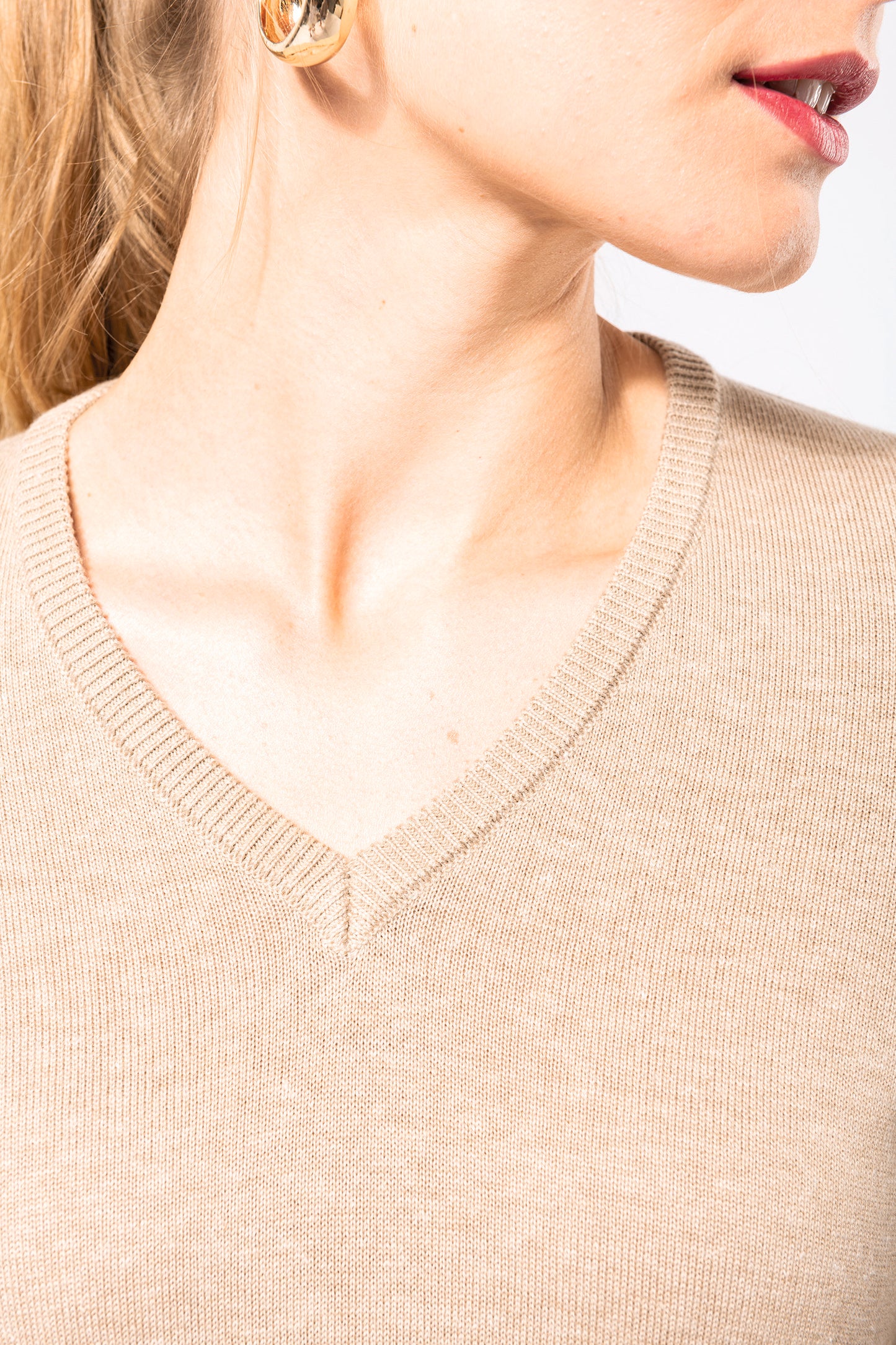 Dames pullover met v-hals