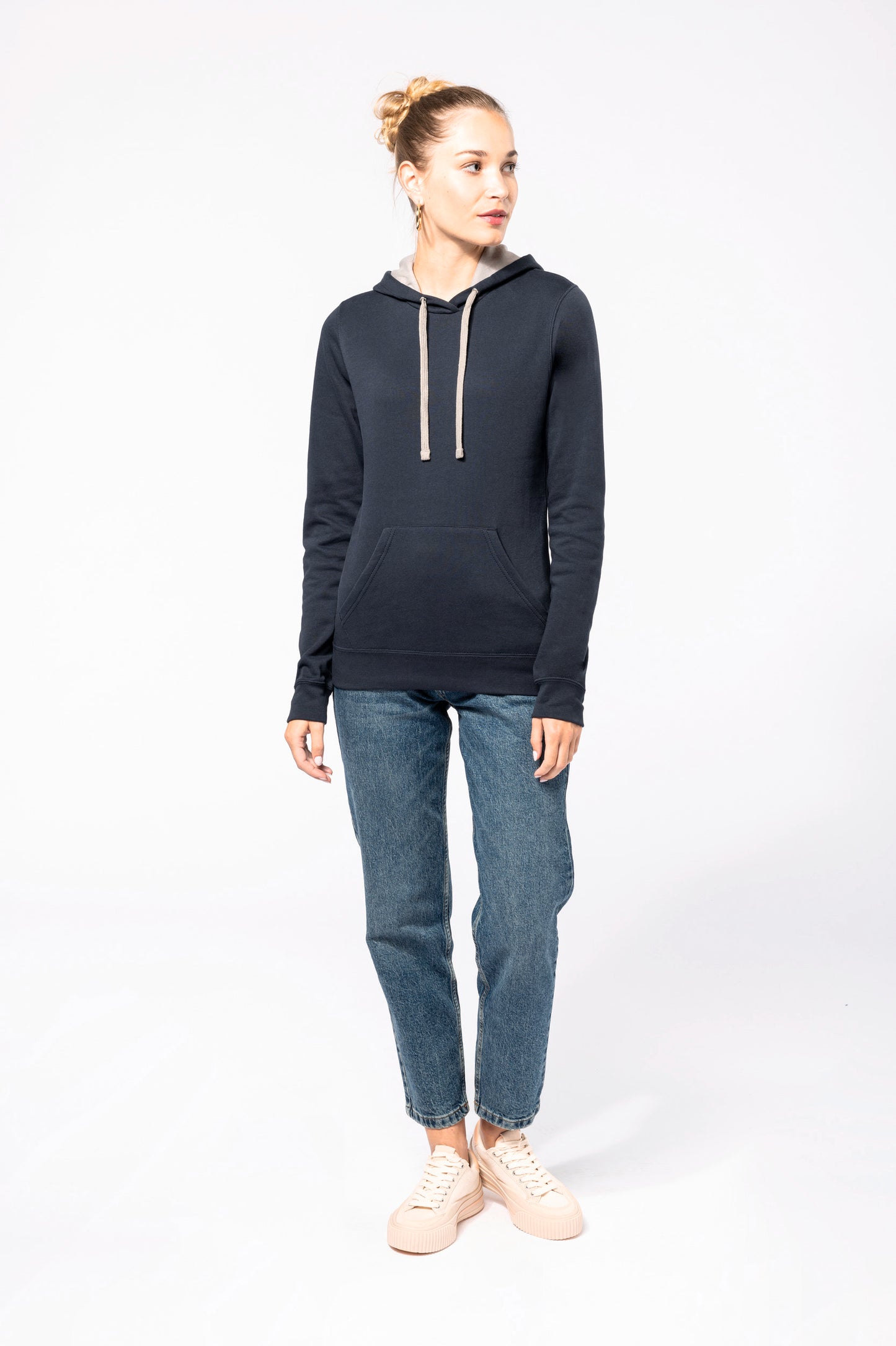 Damessweater met capuchon in contrasterende kleur