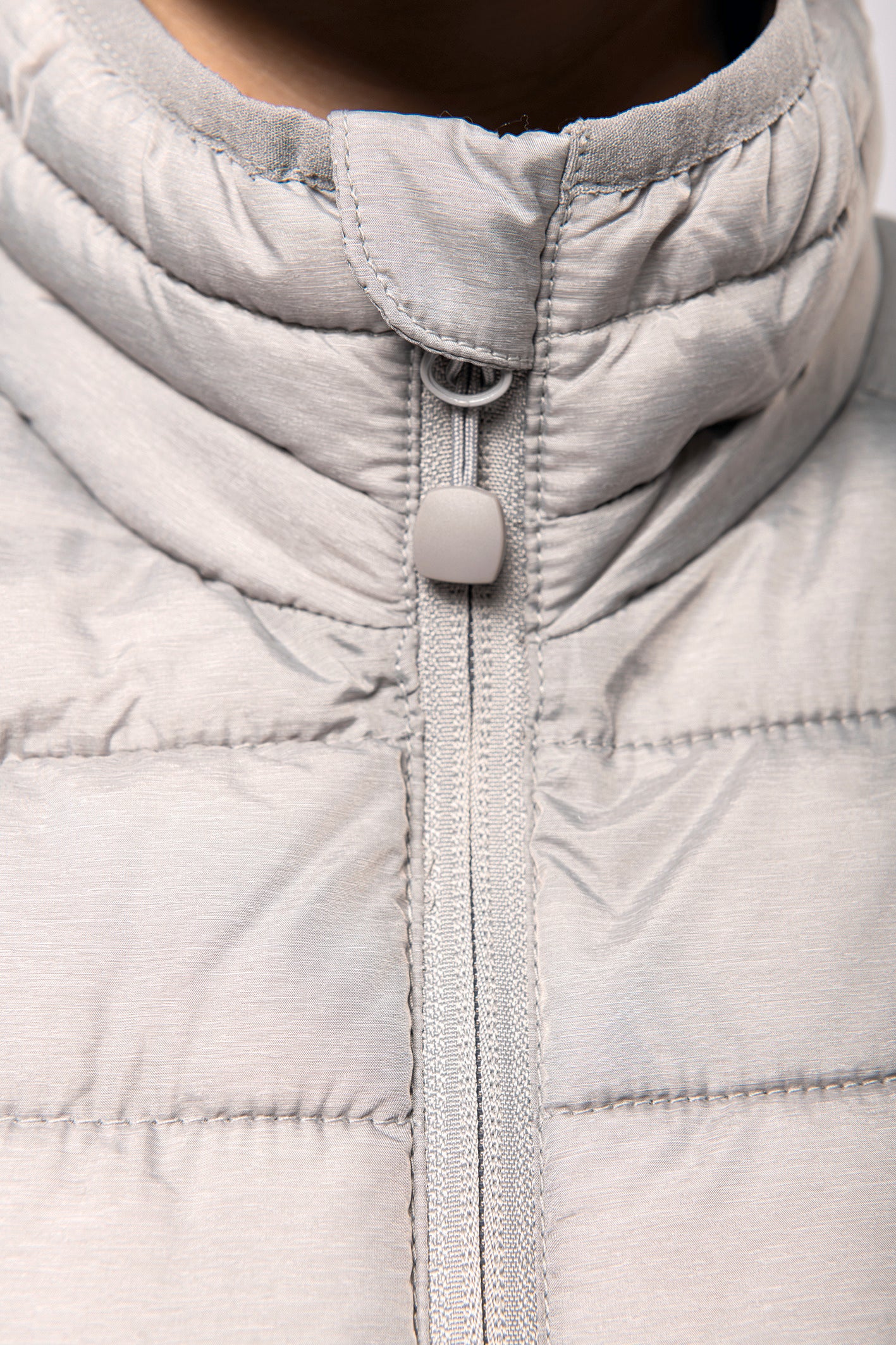 Ladies' lightweight sleeveless down jacket