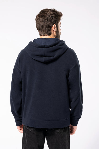 Oversized uniseks sweater met capuchon in gerecycleerd fleece