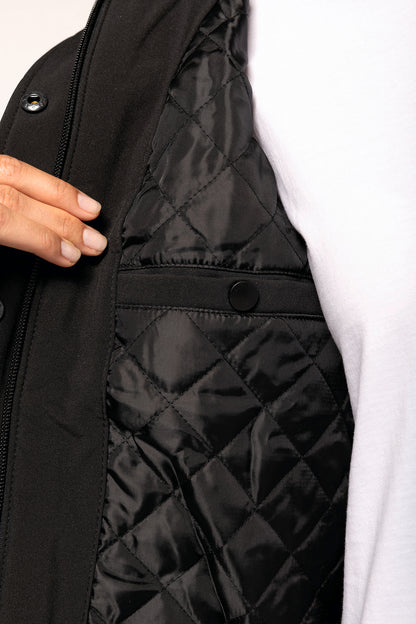 Gewatteerde softshell damesparka met capuchon