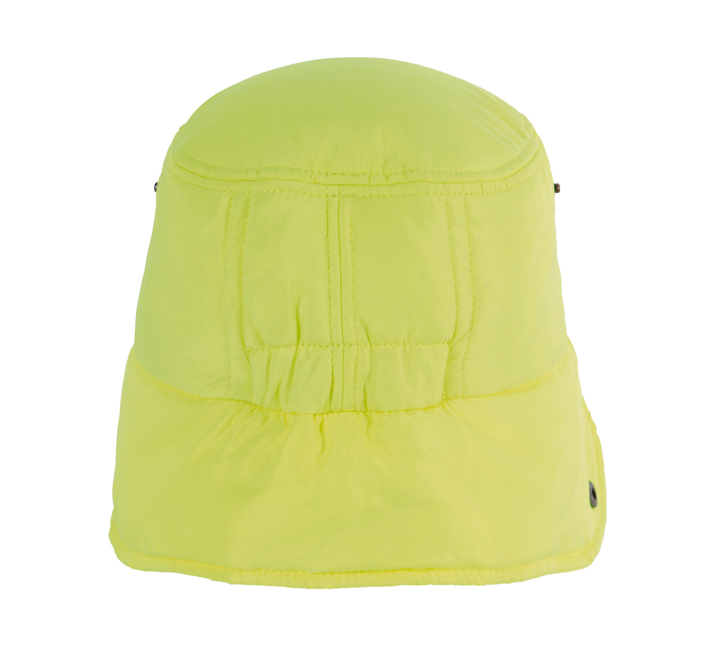 Pet met oorkleppen
